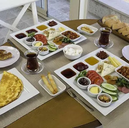 Karamela Hotel Ayvalı