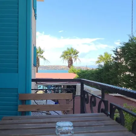 Ξενοδοχείο Karamela 3*