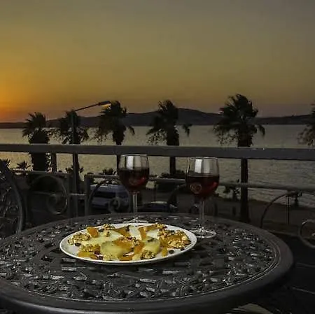 Hotel Karamela 3*