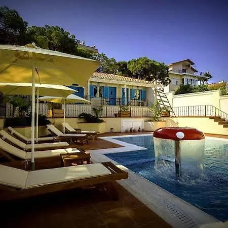 Karamela 3* Ayvalik