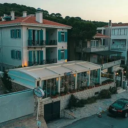 Hotel Karamela 3*