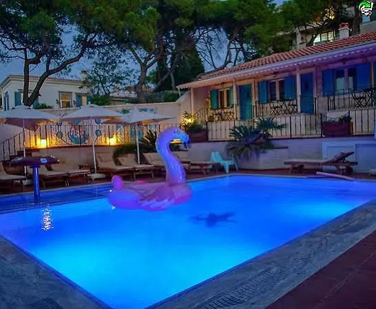 Szálloda Karamela 3*